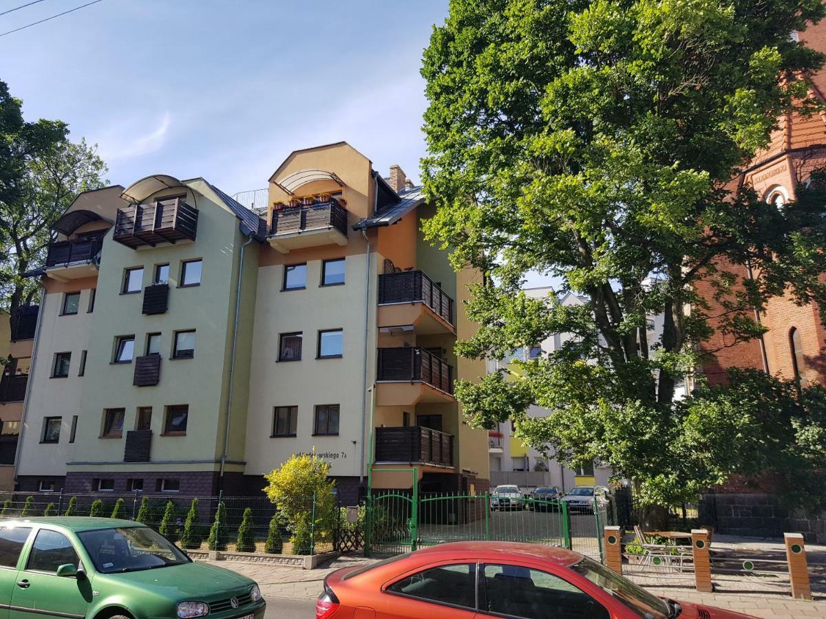 Apartament Przy Wiezy Świnoujście Exterior foto